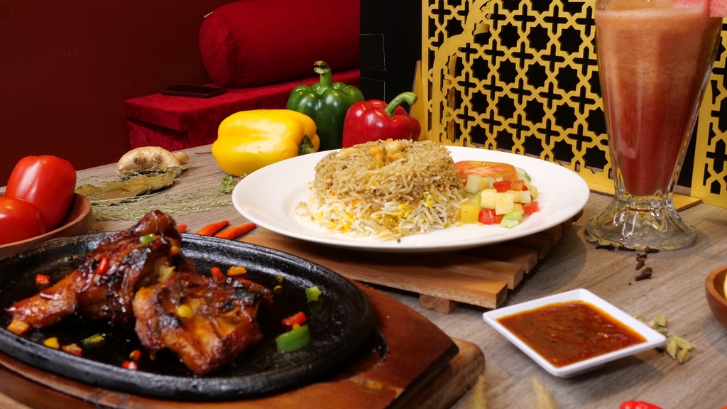 Nasi Uzbuki Dajaj Masywi